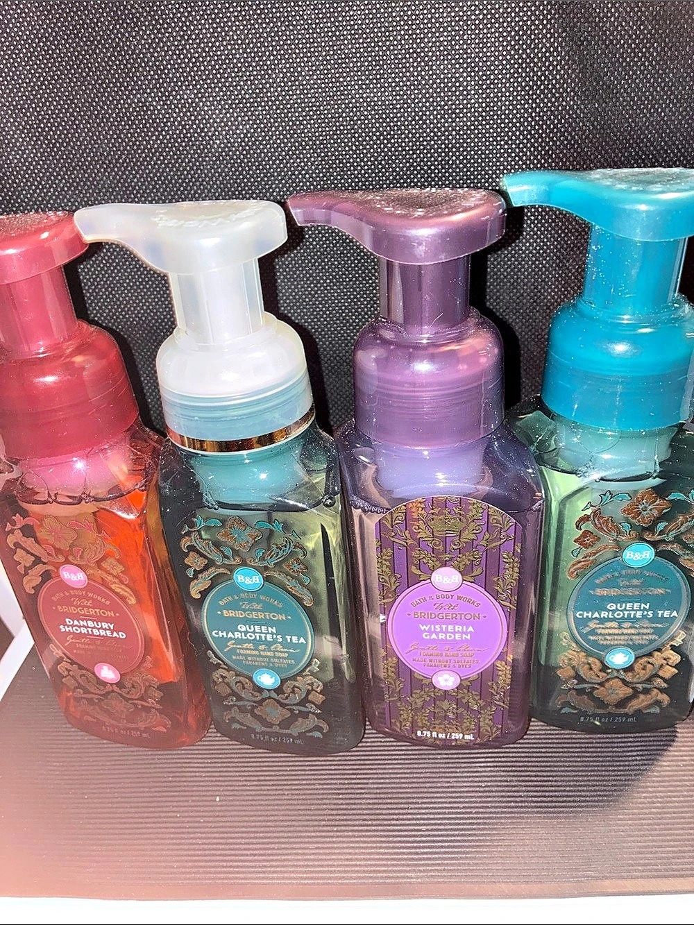 Bridgerton Gentle & Clean Foaming Hand Soap Set Pink & Blue